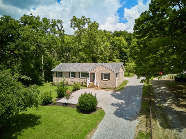 1022 Due West Ave, N, Madison, TN 37115