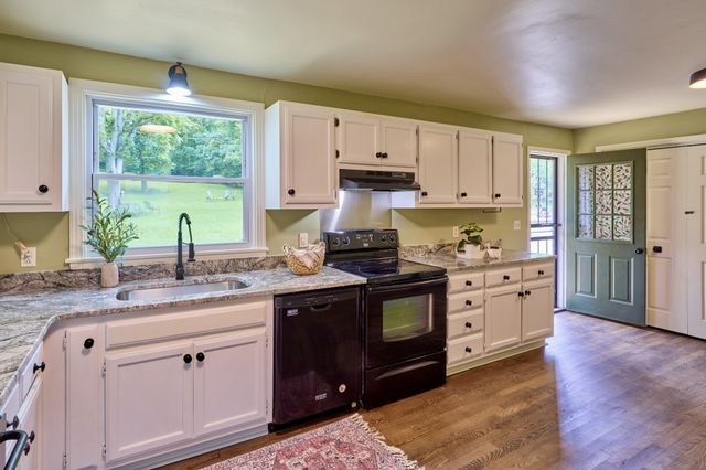 1022 Due West Ave, N, Madison, TN 37115