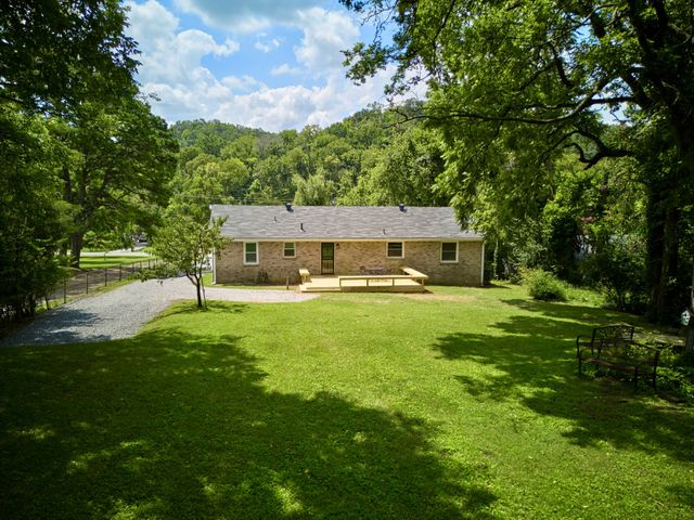 1022 Due West Ave, N, Madison, TN 37115