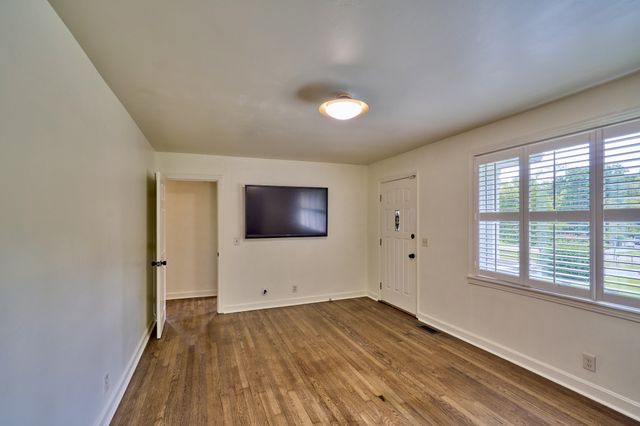 1022 Due West Ave, N, Madison, TN 37115