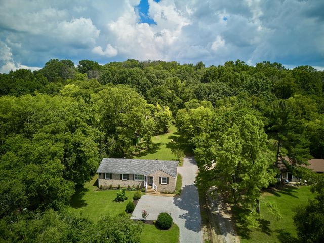 1022 Due West Ave, N, Madison, TN 37115