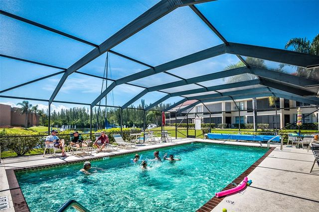 3256 WHITE IBIS COURT 425, Punta Gorda, FL 33950