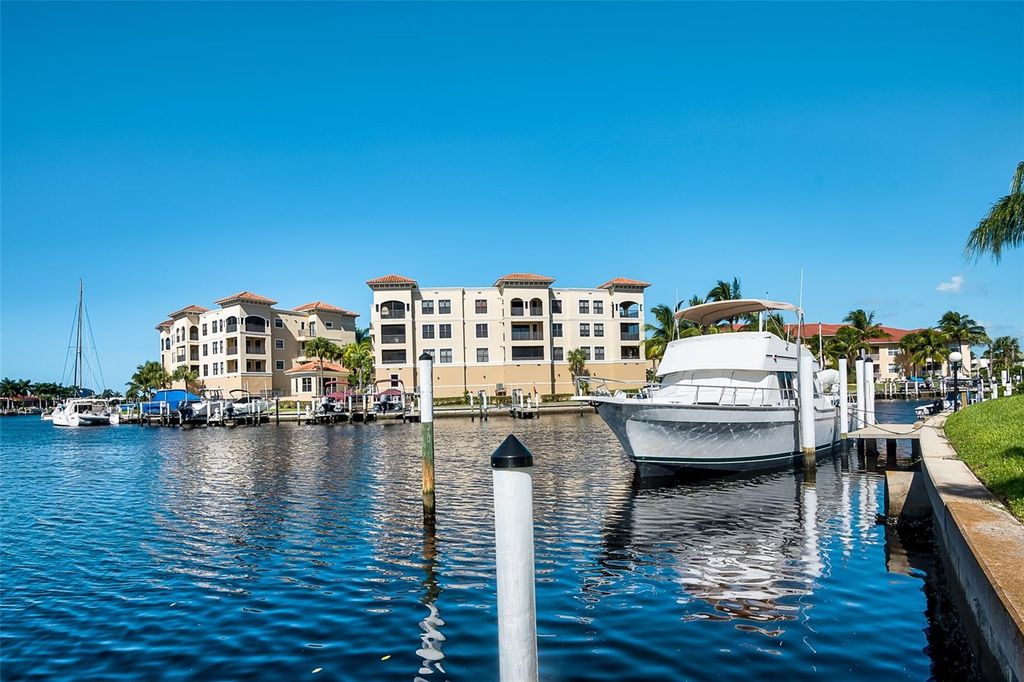 3256 WHITE IBIS COURT 425, Punta Gorda, FL 33950