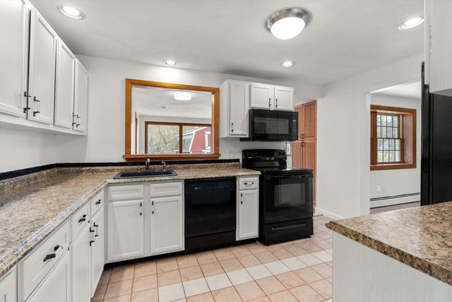 103 Wenham St, Danvers, MA 01923