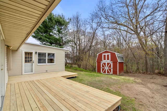 103 Wenham St, Danvers, MA 01923