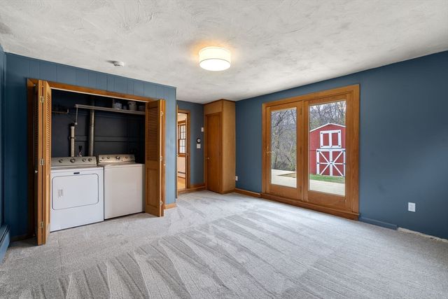103 Wenham St, Danvers, MA 01923