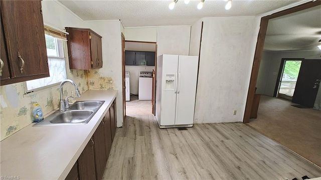 263 Brushy Drive, Lexington, NC 27295