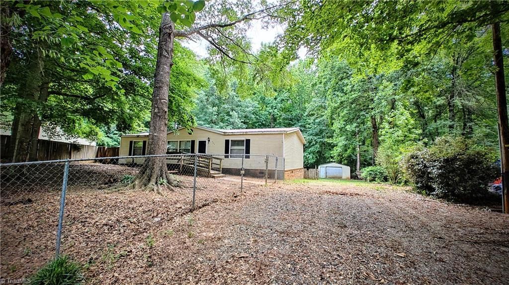 263 Brushy Drive, Lexington, NC 27295