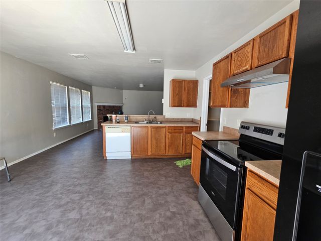 1630 Duet Drive, Dallas, TX 75241
