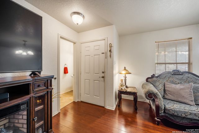 327 redbud, San Antonio, TX 78245