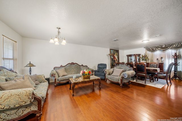 327 redbud, San Antonio, TX 78245