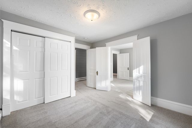 110 SE 7th St, Minot, ND 58701