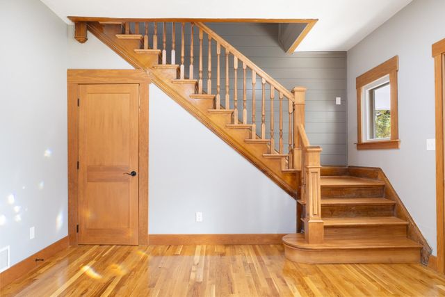 110 SE 7th St, Minot, ND 58701