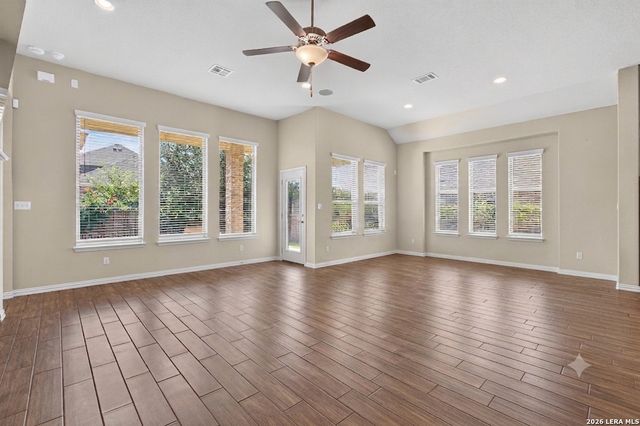 921 ACADEMY OAKS DR, San Marcos, TX 78666