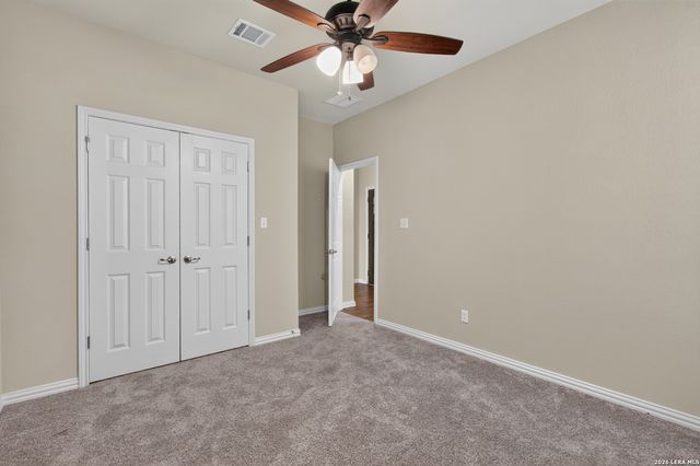 921 ACADEMY OAKS DR, San Marcos, TX 78666