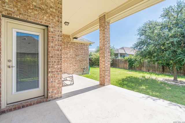 921 ACADEMY OAKS DR, San Marcos, TX 78666