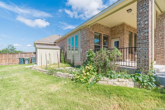 921 ACADEMY OAKS DR, San Marcos, TX 78666