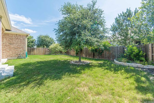921 ACADEMY OAKS DR, San Marcos, TX 78666