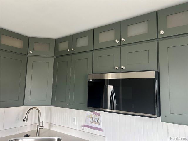 1799 Phillips Avenue, Berkley, MI 48072