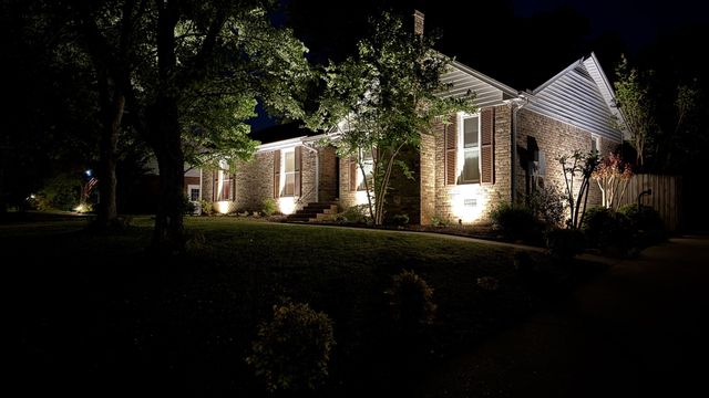2306 Crown Hill Dr, Murfreesboro, TN 37129