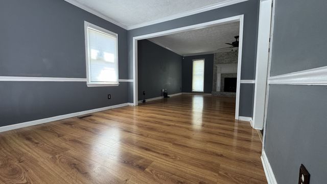 2306 Crown Hill Dr, Murfreesboro, TN 37129