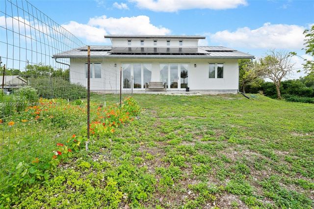 20255 SW 154th Ave, Miami, FL 33187