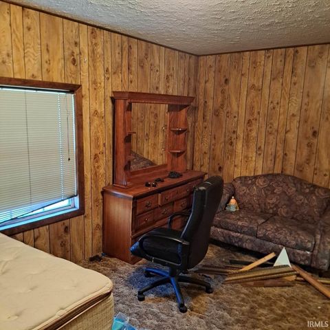 616 N Edgewood Drive, Muncie, IN 47303