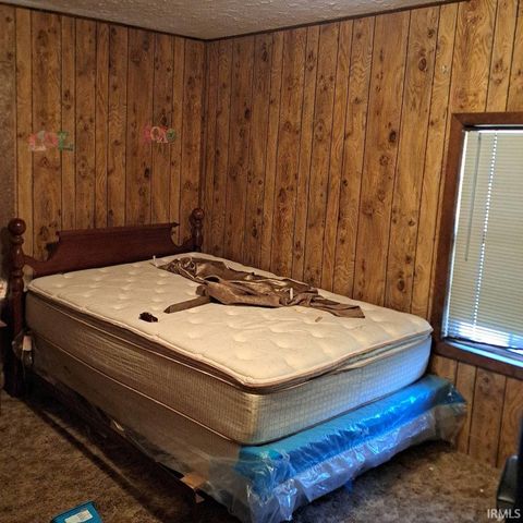 616 N Edgewood Drive, Muncie, IN 47303