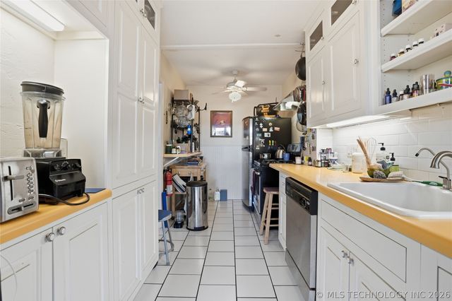 1610 S Lewis Avenue, Tulsa, OK 74104