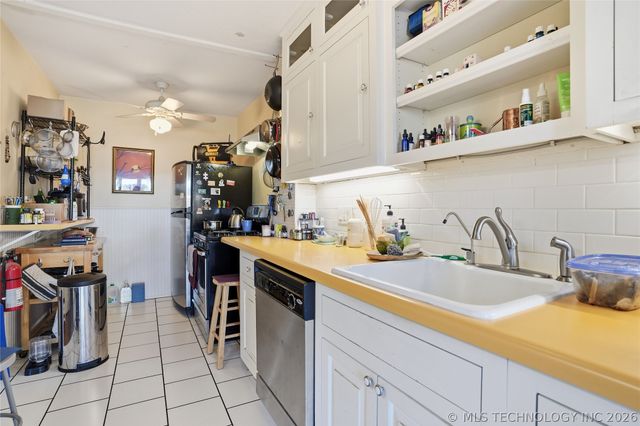 1610 S Lewis Avenue, Tulsa, OK 74104