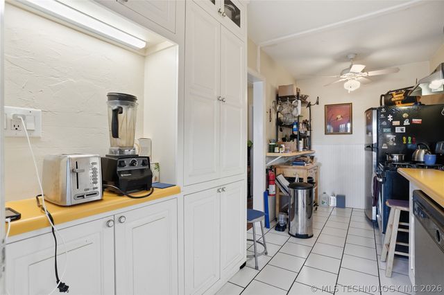 1610 S Lewis Avenue, Tulsa, OK 74104