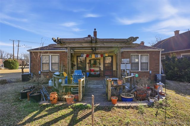 1610 S Lewis Avenue, Tulsa, OK 74104