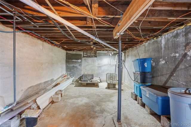 1610 S Lewis Avenue, Tulsa, OK 74104