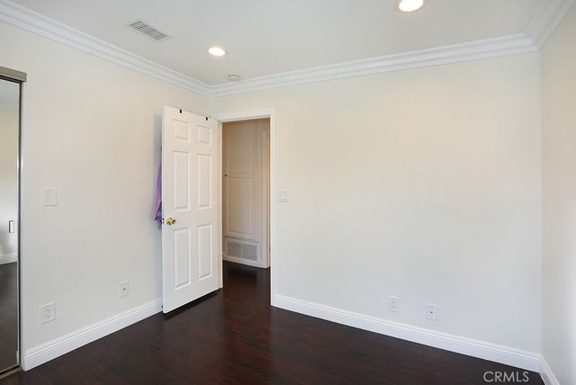 6062 Dr Glenwood, Huntington Beach, CA 92647