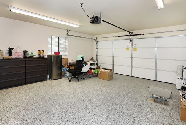 6062 Dr Glenwood, Huntington Beach, CA 92647