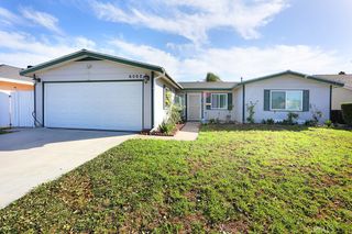 6062 Dr Glenwood, Huntington Beach, CA 92647