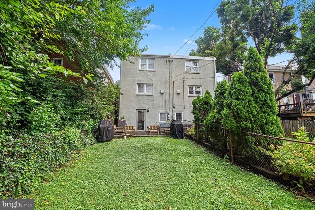 205 E 10TH AVE, Conshohocken, PA 19428