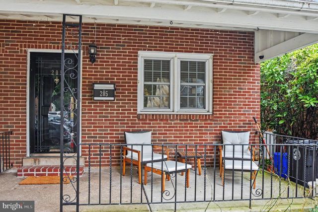 205 E 10TH AVE, Conshohocken, PA 19428
