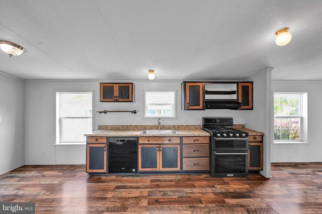 106 SILVER WIND CT S, Lancaster, PA 17603