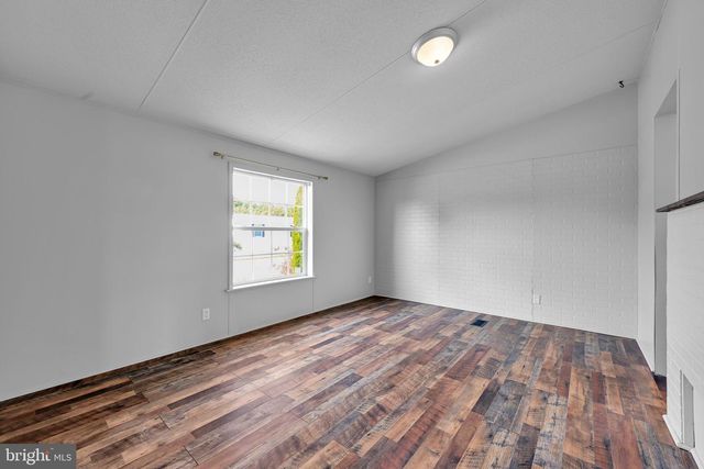 106 SILVER WIND CT S, Lancaster, PA 17603
