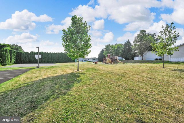 106 SILVER WIND CT S, Lancaster, PA 17603