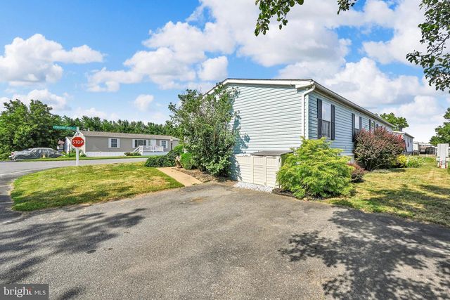 106 SILVER WIND CT S, Lancaster, PA 17603