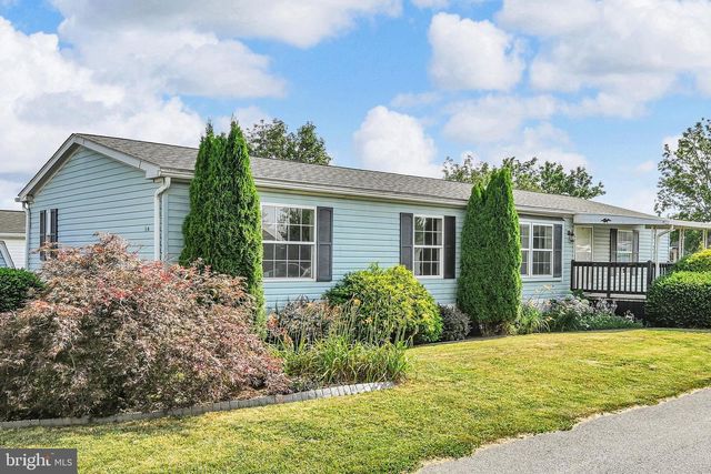 106 SILVER WIND CT S, Lancaster, PA 17603