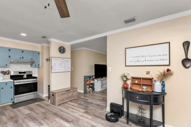 116 SW Cowrie Avenue, Fort Walton Beach, FL 32548