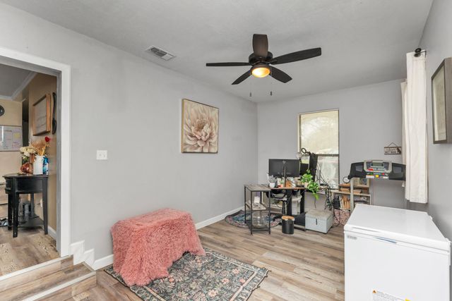 116 SW Cowrie Avenue, Fort Walton Beach, FL 32548