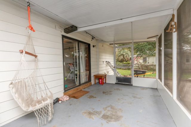 116 SW Cowrie Avenue, Fort Walton Beach, FL 32548