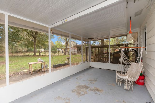 116 SW Cowrie Avenue, Fort Walton Beach, FL 32548