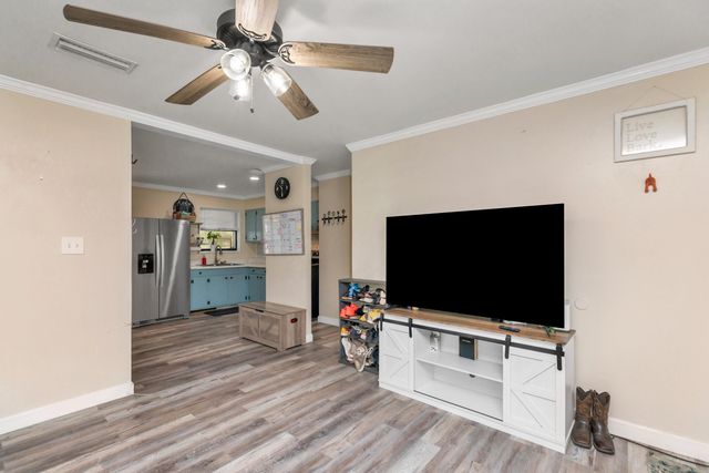 116 SW Cowrie Avenue, Fort Walton Beach, FL 32548