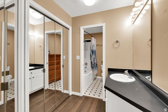 56 W 200 N, Centerville, UT 84014