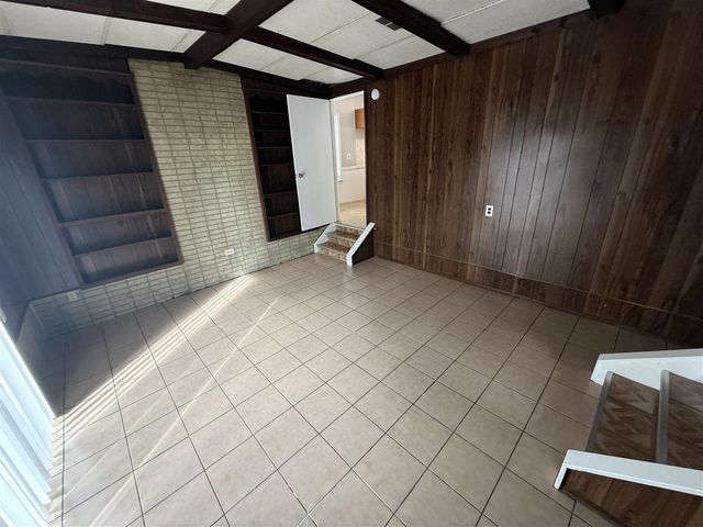 7224 William Street, Taylor, MI 48180